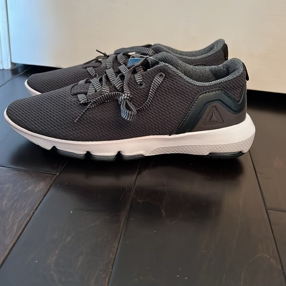 Reebok charcoal DMX NWT 8.5 - Picture 4 of 11